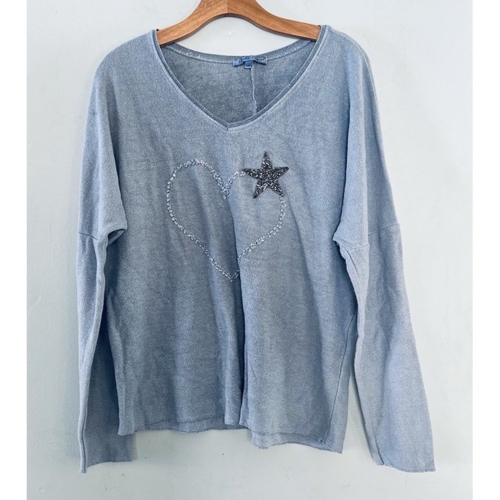 Tempo Paris Knit Pullover Sweater S/M‎ Gray Long Sleeve Heart and Star Sparkle